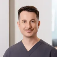 Porträt von Dr. medic Vlad-Claudiu Gavril